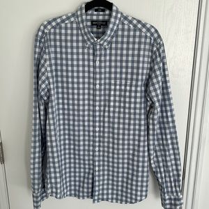 Mens J. Crew Medium Slim Fit Grey checkered button down shirt